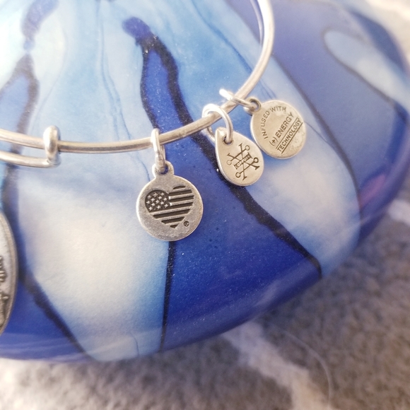 Alex & Ani Pegasus Bracelet - Picture 4 of 7